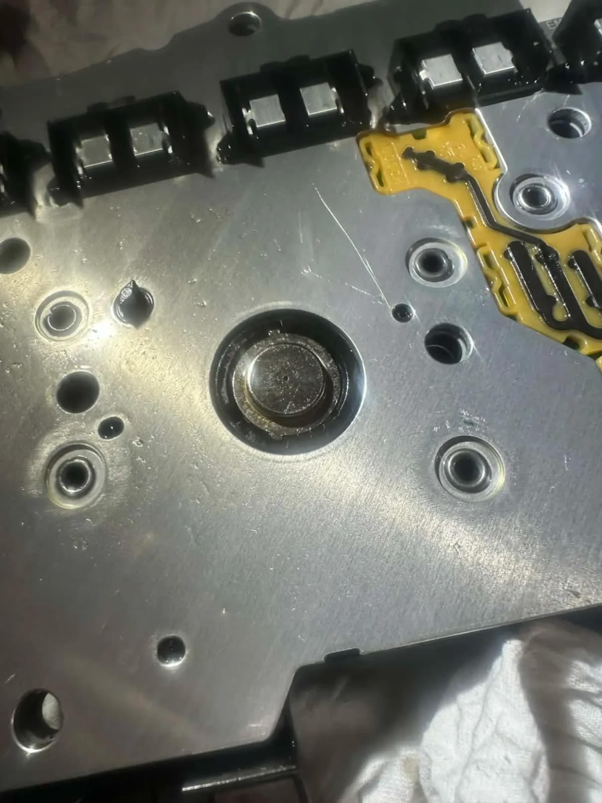 Czujniki ciśnienia w skrzyni DQ381 - wymiana i diagnostyka