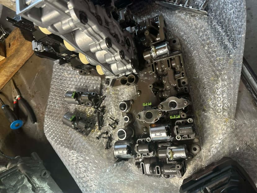 Mechatronika 0B5 S-Tronic - elektrozawory i płytka sterująca