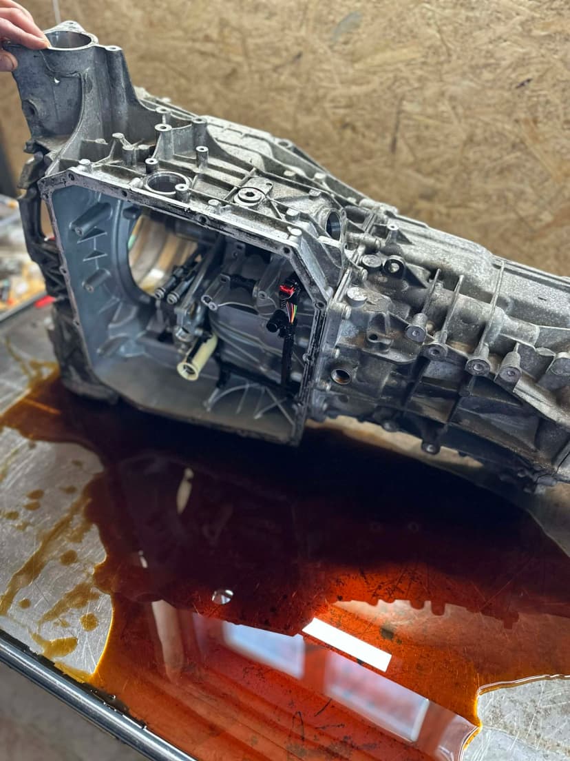 Skrzynia 0B5 S-Tronic Audi - widok z góry