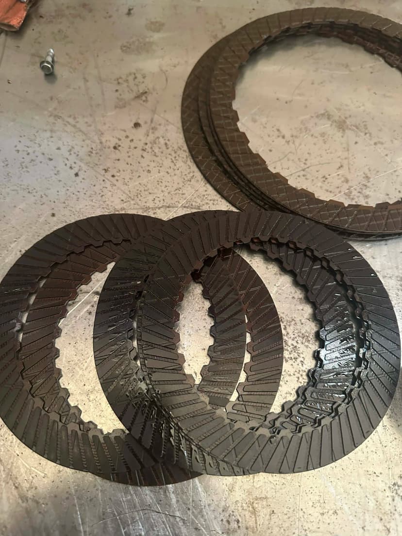 Tarcze cierne sprzęgła 0B5 S-Tronic - wymiana