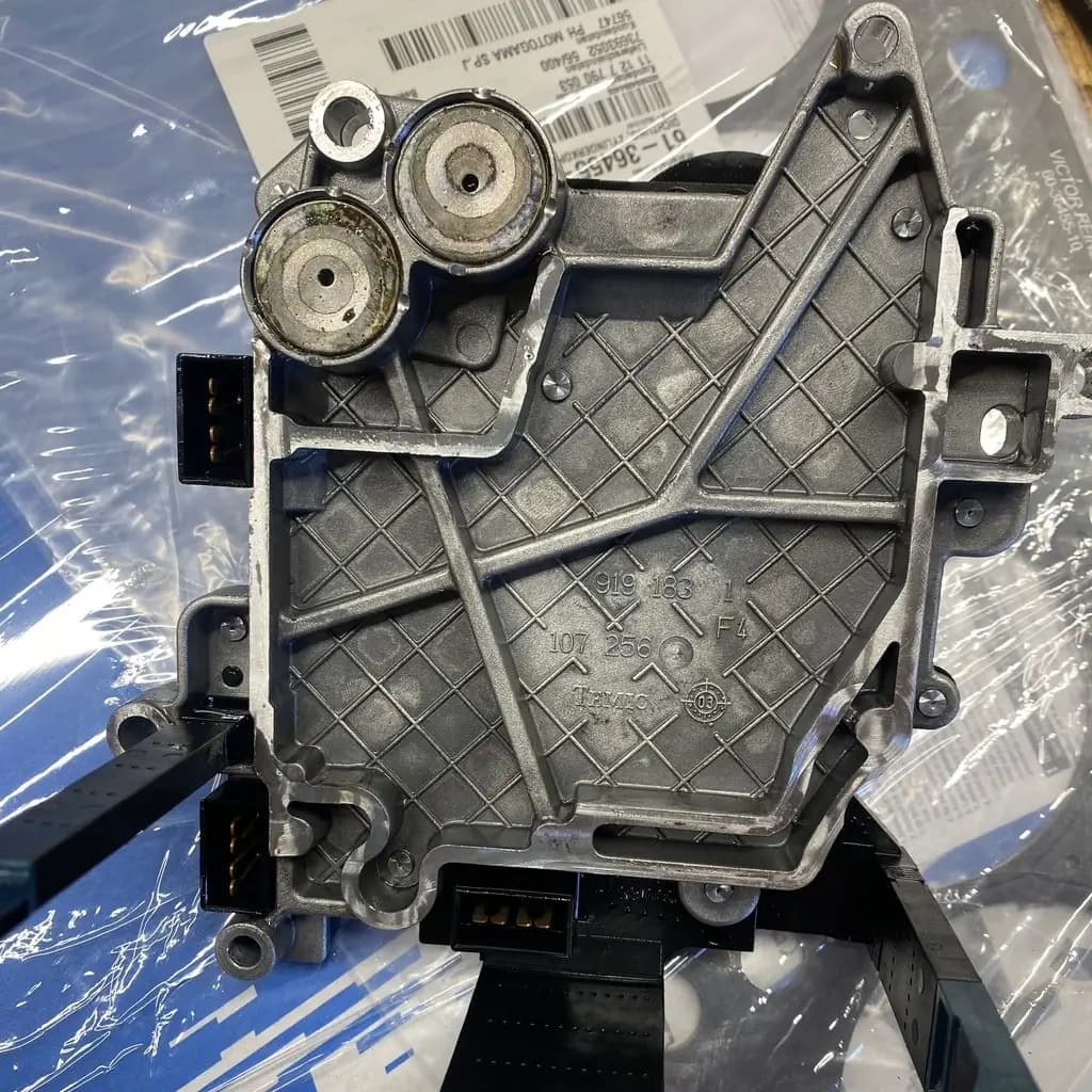 naprawa sterownika automatycznej skrzyni biegów TEMIC 01J927156HH zdjęcie-3